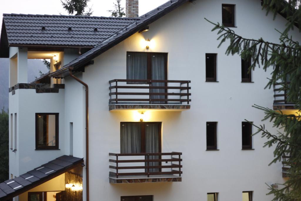 Casa Laur Cu Plaja Privata Hotel โกลีบิตซา ภายนอก รูปภาพ